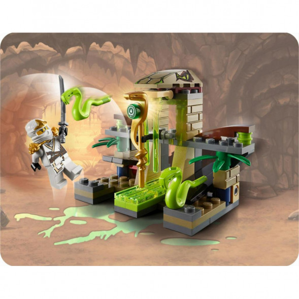 Конструктор LEGO Ninjago 9440 Храм Веномари в Кирове