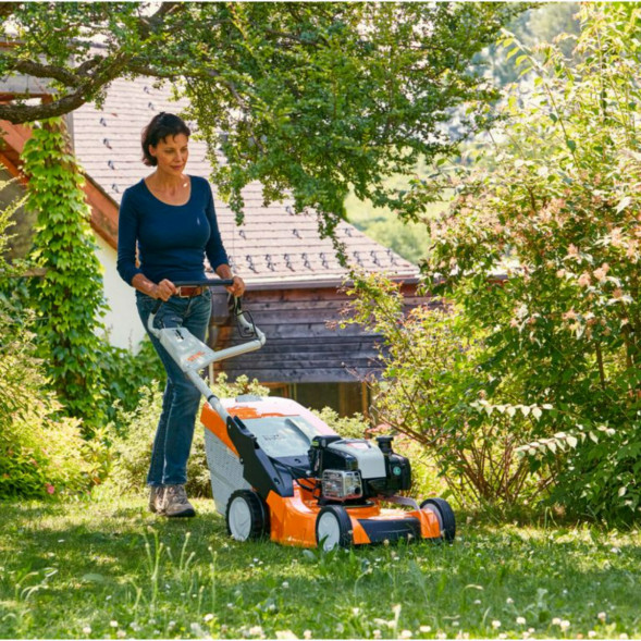 Бензиновая газонокосилка STIHL RM 650 V в Кирове