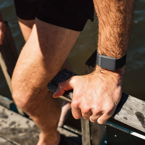 Ремешок для фитнес - браслета Whoop 4.0 HydroKnit Band (Storm Grey) в Кирове