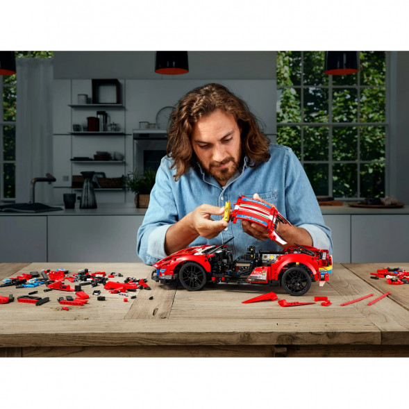 Конструктор LEGO Technic 42125 Ferrari 488 GTE &amp;quot;AF Corse #51&amp;quot; в Кирове