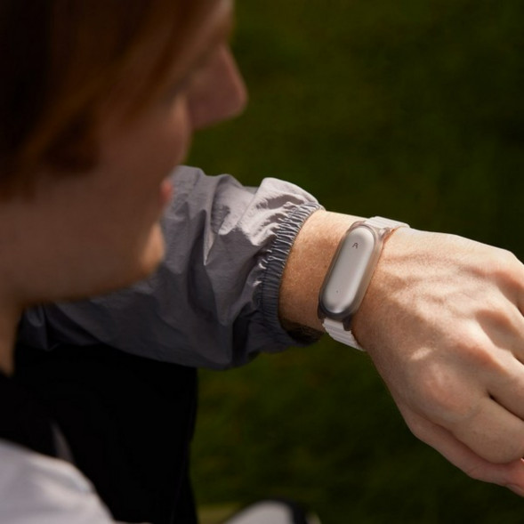 Диктофон Plaud NotePin с ChatGPT, Silver в Кирове