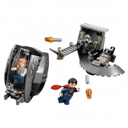 Конструктор LEGO Super Heroes 76009 Супермен: Побег черного Зеро