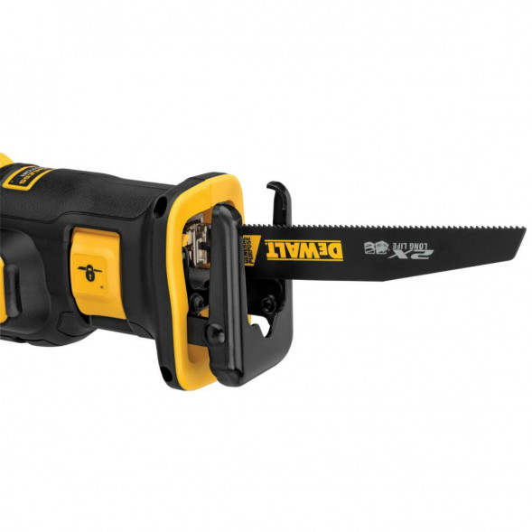 Аккумуляторная сабельная пила DEWALT DCS367P2 с 2 АКБ 5 Ач и ЗУ, в кейсе TSTAK в Кирове