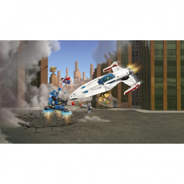 Конструктор LEGO Super Heroes 76028 Вторжение Дарксайда в Кирове