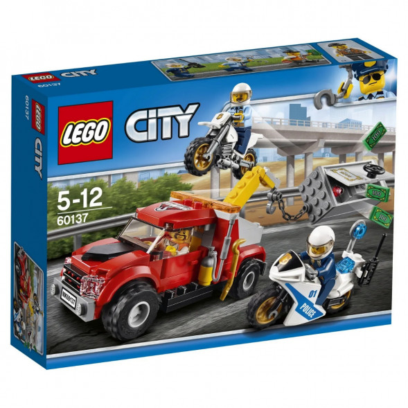 Конструктор LEGO City Police 60137 Побег на буксировщике в Кирове