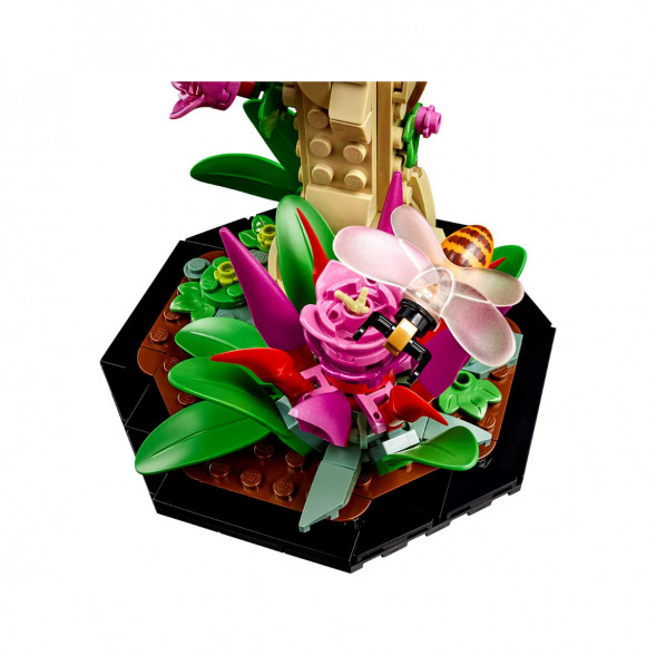 Конструктор LEGO Ideas 21342 Коллекция насекомых в Кирове
