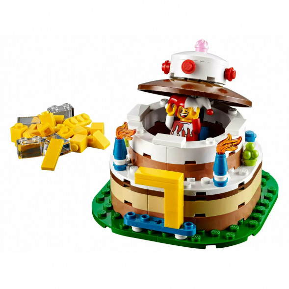 Конструктор LEGO Seasonal 40153 Торт на День Рождения в Кирове