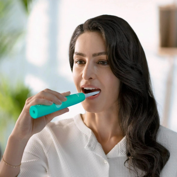 Электрическая зубная щетка Philips HX3689/43 Series 4100 в Кирове