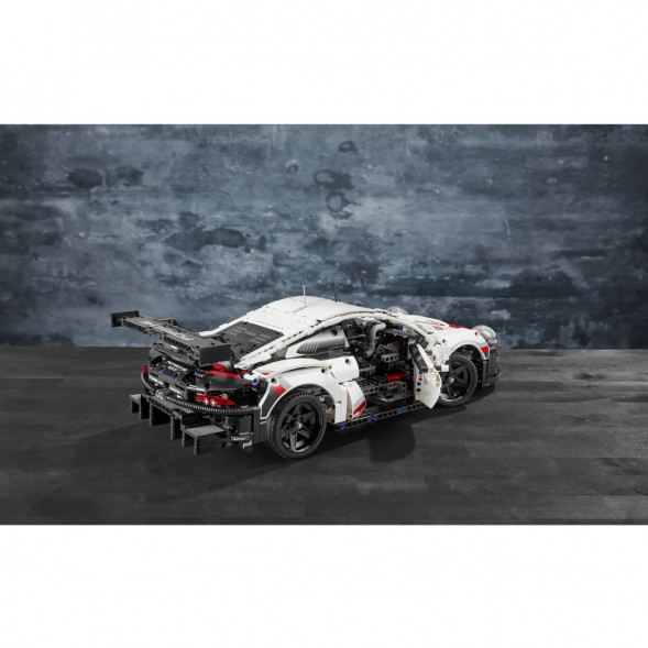 Конструктор LEGO Technic 42096 Porsche 911 RSR в Кирове