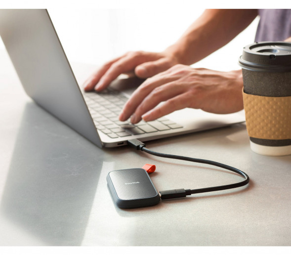 Внешний диск SanDisk Portable SSD 1TB 800Mb/s [SDSSDE30-1TOO-Z26] в Кирове