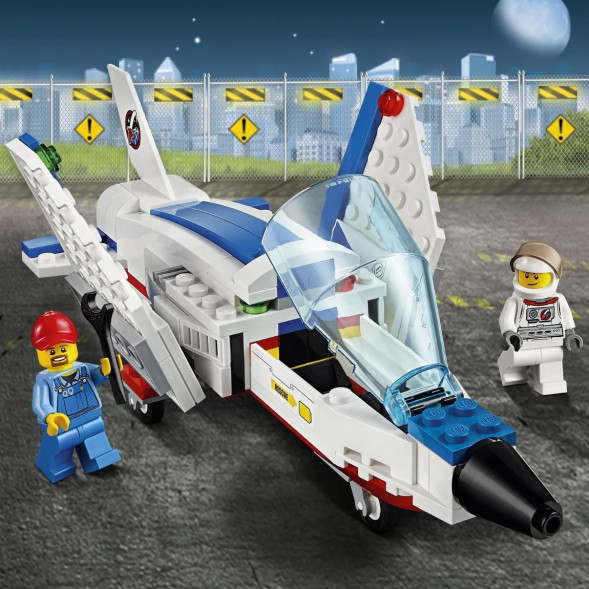 Конструктор LEGO City Space Port 60079 Транспортер для учебных самолетов в Кирове