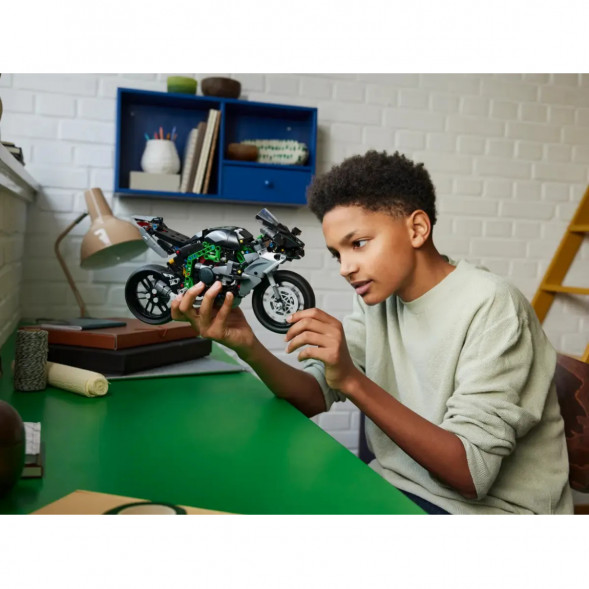 Конструктор LEGO Technic 42170 Мотоцикл Kawasaki Ninja H2R в Кирове
